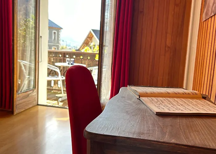 Hotel Les Tilleuls Le Biot