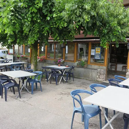 Les Tilleuls Hotel *